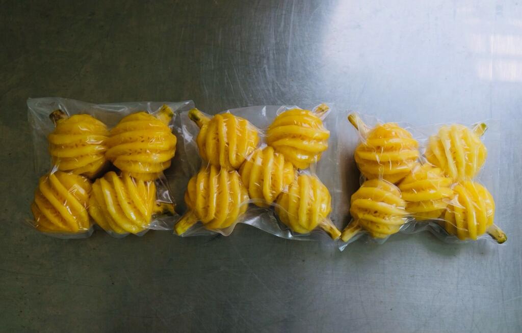 Fresh Thailand Mini Pineapple, 500g